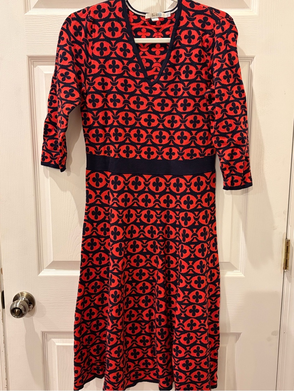 Boden Bold Red and Black Patterned V‑Neck Midi Dress